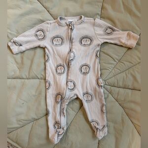 Rabbit + Bear Lion Print Kids Zipper Sleeper- 3-6mo